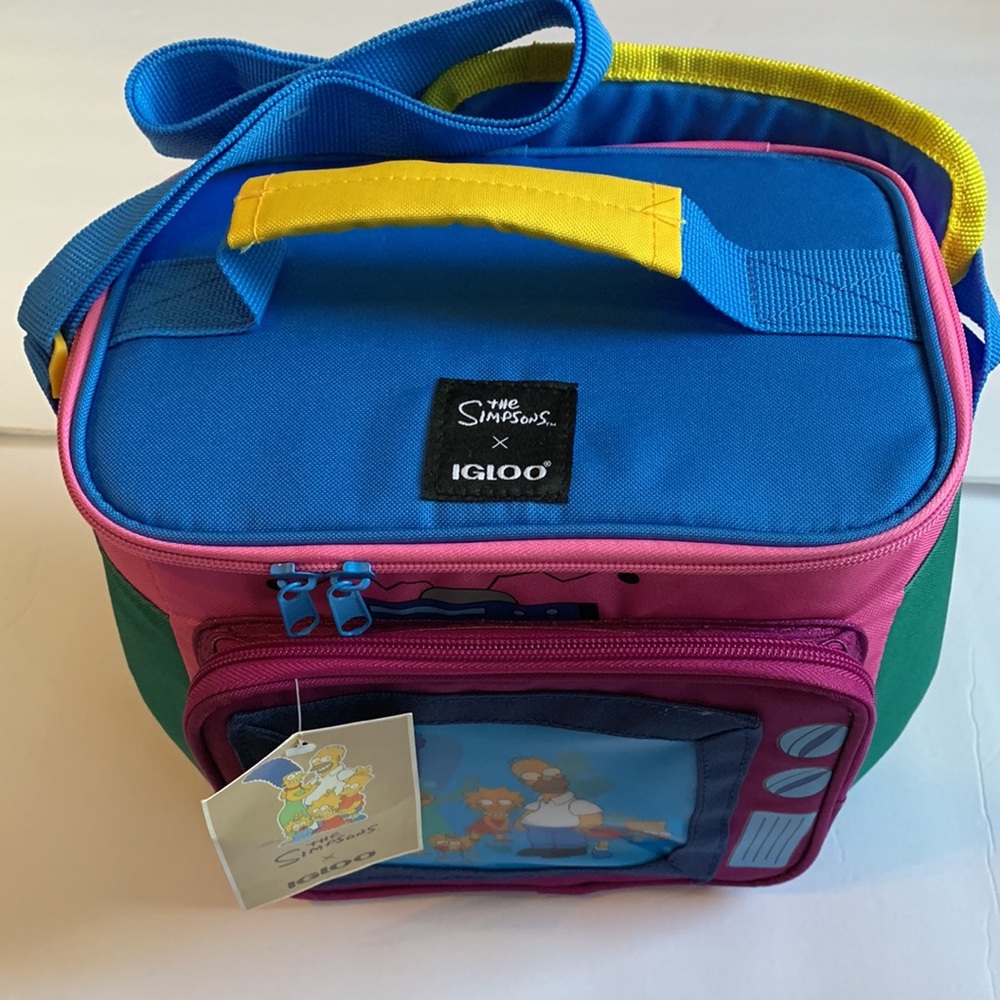 Igloo x The Simpsons Insulated Square Cooler Bag 9-Can Capacity - Picture 8 of 12